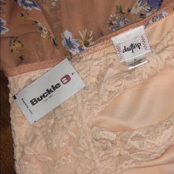 Daytrip BNWT women’s medium strapless top - Picture 6 of 8